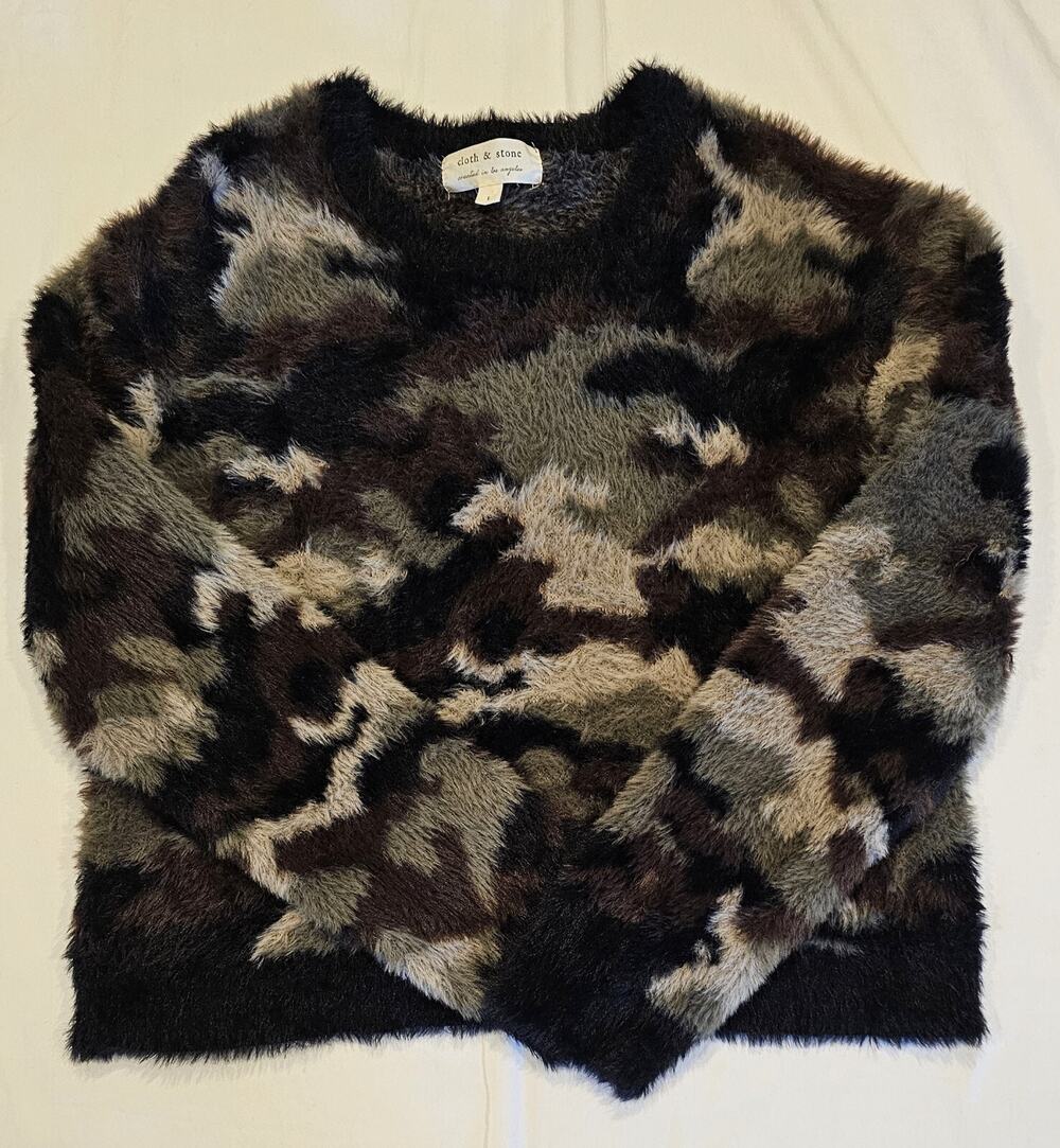 Anthropologie Cloth & Stone Fuzzy Camo Sweater Size L